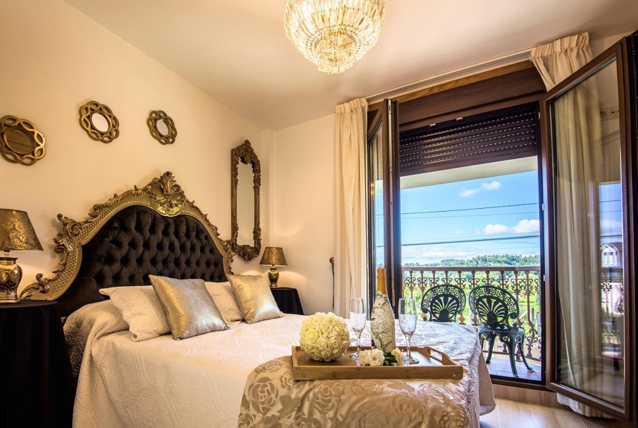 칼다스 데 레이스 Casa Victoria Garden Con Jacuzzi Y Piscina 빌라 외부 사진