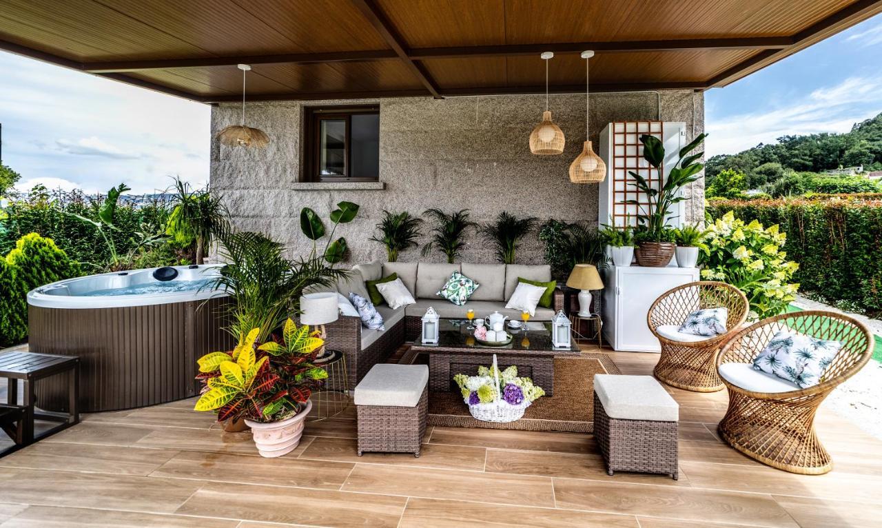 칼다스 데 레이스 Casa Victoria Garden Con Jacuzzi Y Piscina 빌라 외부 사진