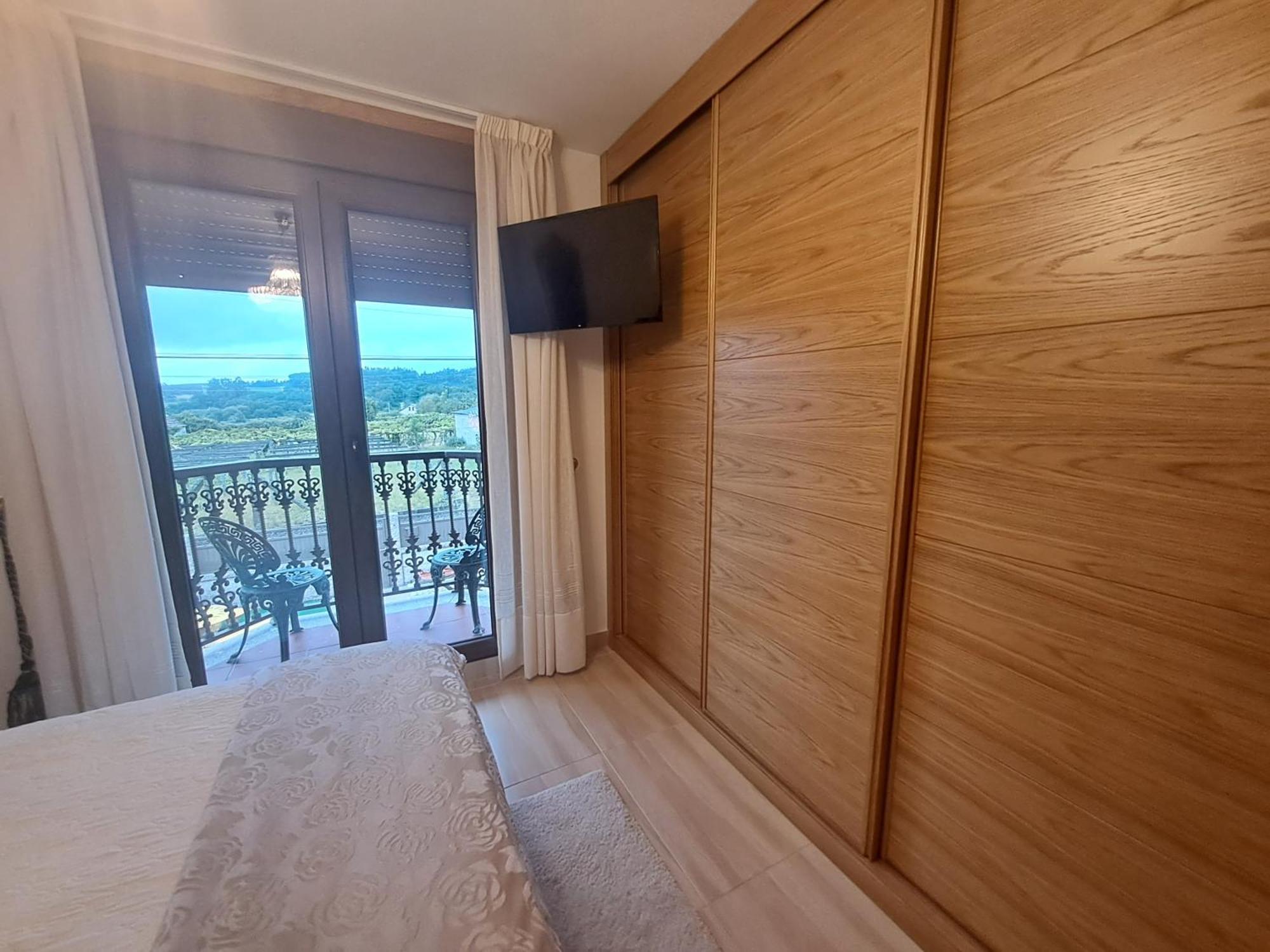 칼다스 데 레이스 Casa Victoria Garden Con Jacuzzi Y Piscina 빌라 외부 사진